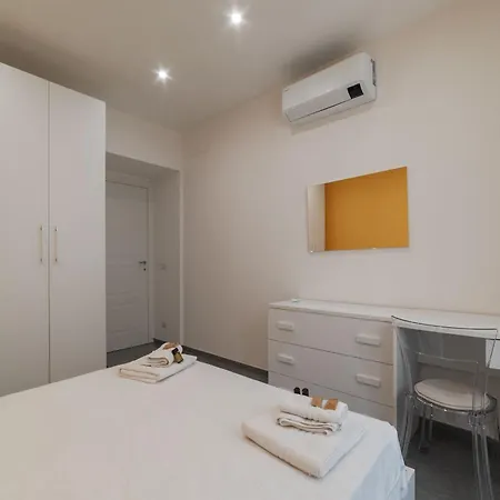 Joivy Delightful 3-bed Flat With Balcony Apartamento *