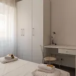Joivy Delightful 3-bed Flat With Balcony Appartamento Roma